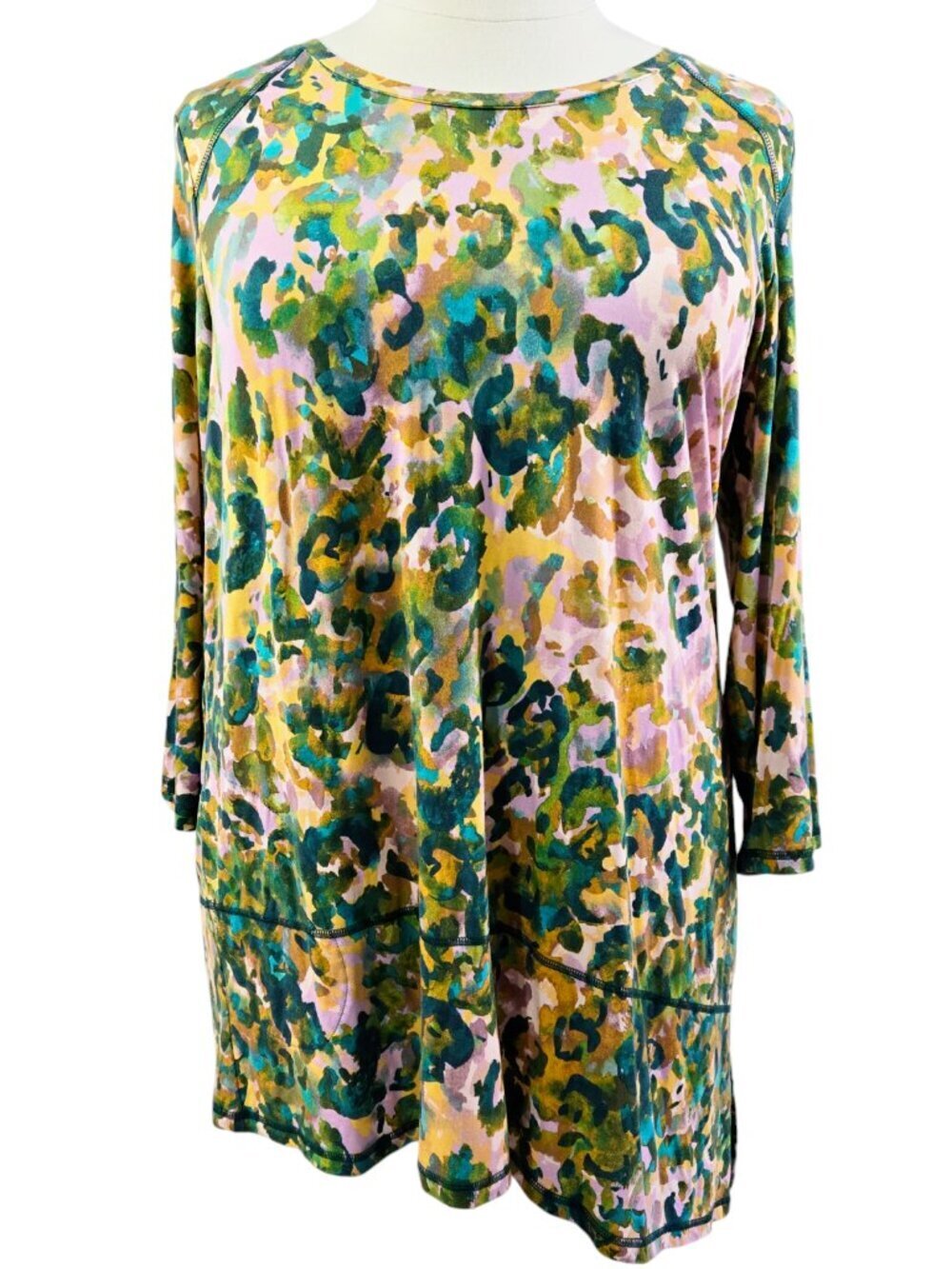 LOGO Lori Goldstein Green Pink Abstract Floral Rayon 230 Tunic Angled Hem Artsy